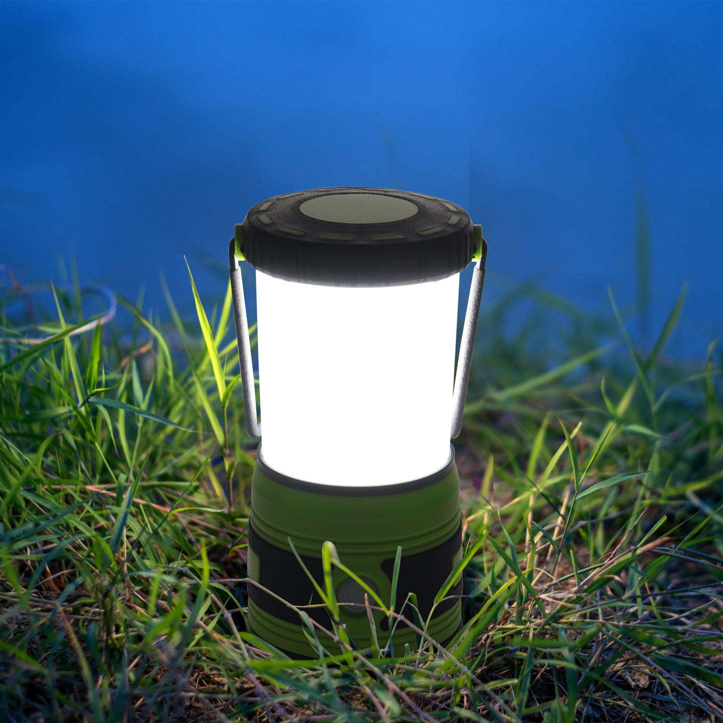 DA LIGHT LED Campinglampe Superhelle 1500 Lumen 4 Lichtmodi Dimmbarer Suchscheinwerfer Batteriebetriebene Notlampe Geeignet für Nachtwanderungen Zeltbeleuchtung Notfälle Stromausfälle usw (Grün)